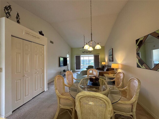 Photo - 5620 Ashton Lake Dr Unit 5620