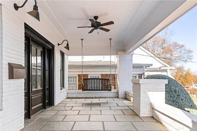 Photo - 636 Kennesaw Ave NE