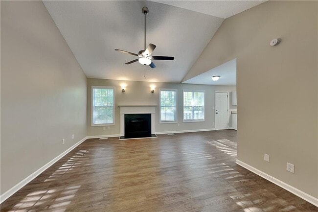 Photo - 58 Greenway Dr