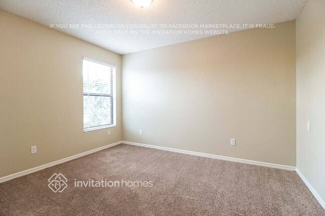 Photo - 1011 Surge Ct