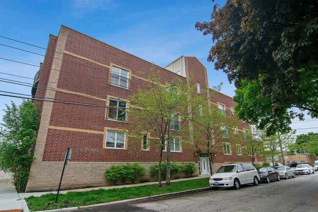 Building Photo - 2801 W Ardmore Ave Rental