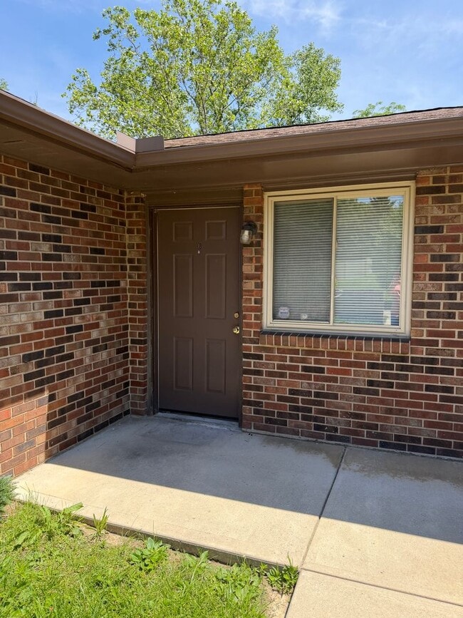 Photo - 1306 Black Forest Dr Unit B