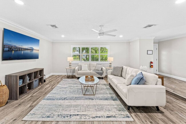 Photo - 1109 Seminole Dr Unit ID1464868P