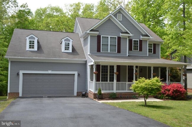 Building Photo - COMING SOON! Amenity filled and Gated Comm... Rental