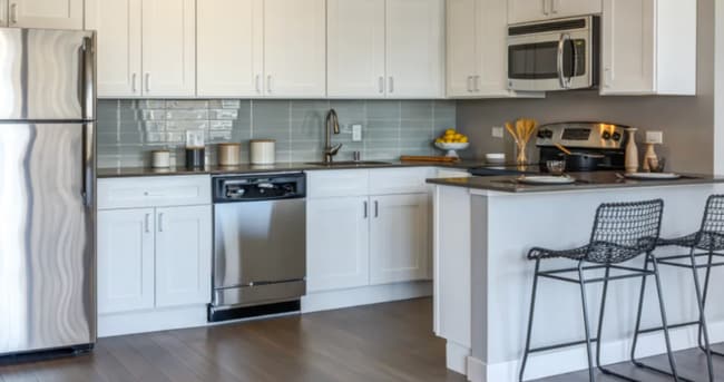 Photo - 2589 N Clark St Unit 2589 N Clark