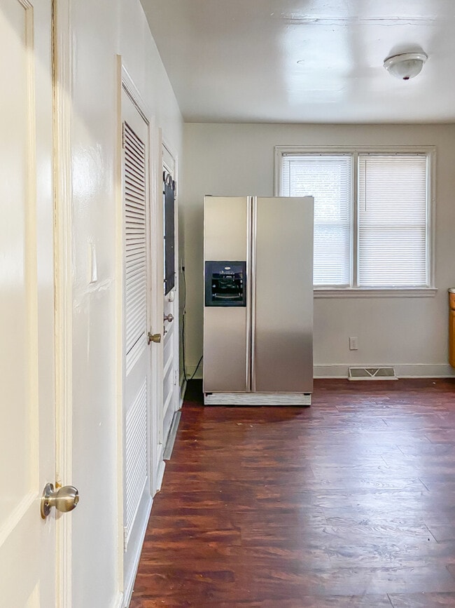 Photo - 1113 Evergreen Ave