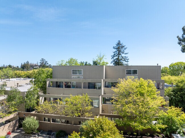 Photo - 1919 Alameda de las Pulgas