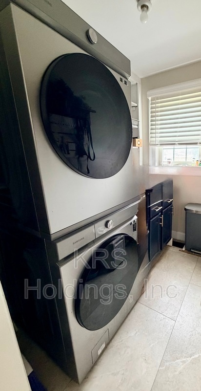 Photo - 2709 Old Forest Rd