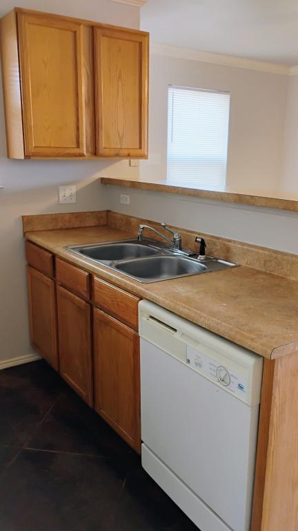 Photo - 1305 Village Garden Dr