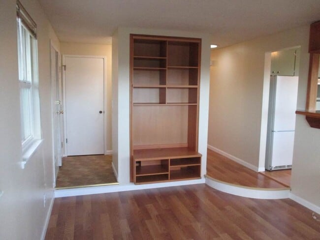 Photo - Delightful 3 Bedroom, 1 Bathroom Home in Tacoma
