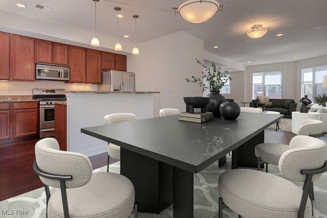 Photo - 1419 E 14th St