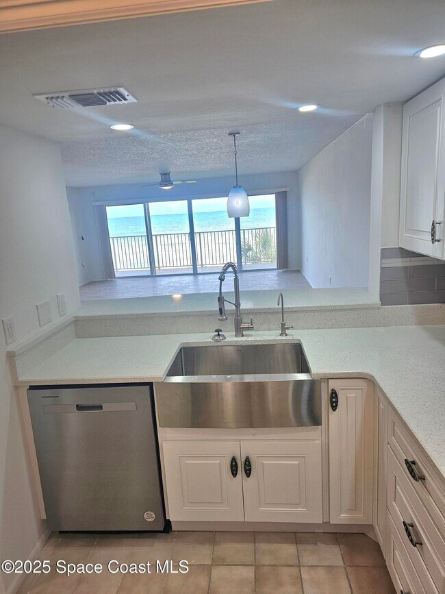 Photo - 1095 N Hwy A1A Unit 305