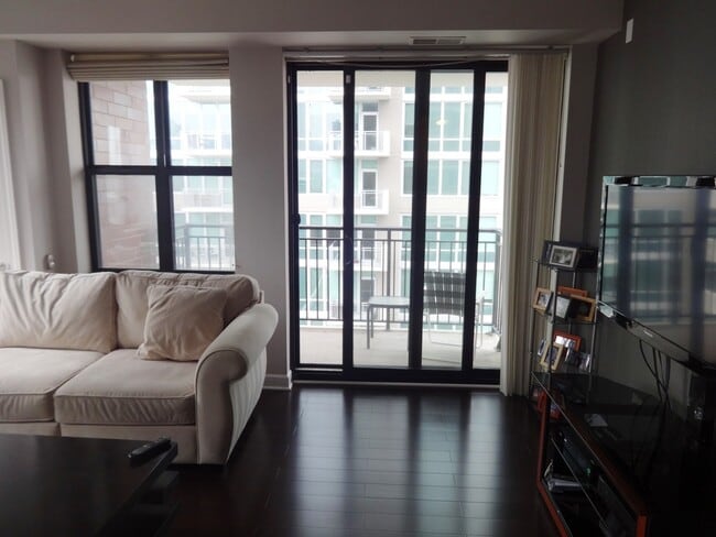Photo - 451 W Huron St Unit 1012