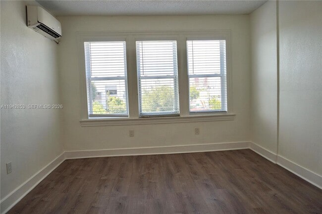 Photo - 501 SW 6th Ct Unit 214