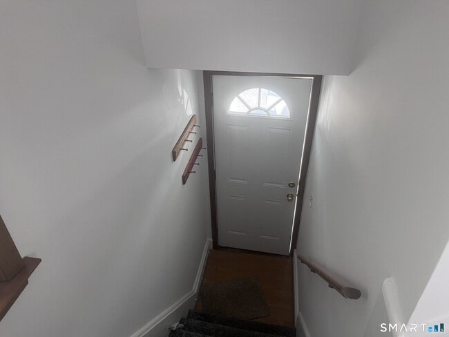 Photo - 124 Thorpe St