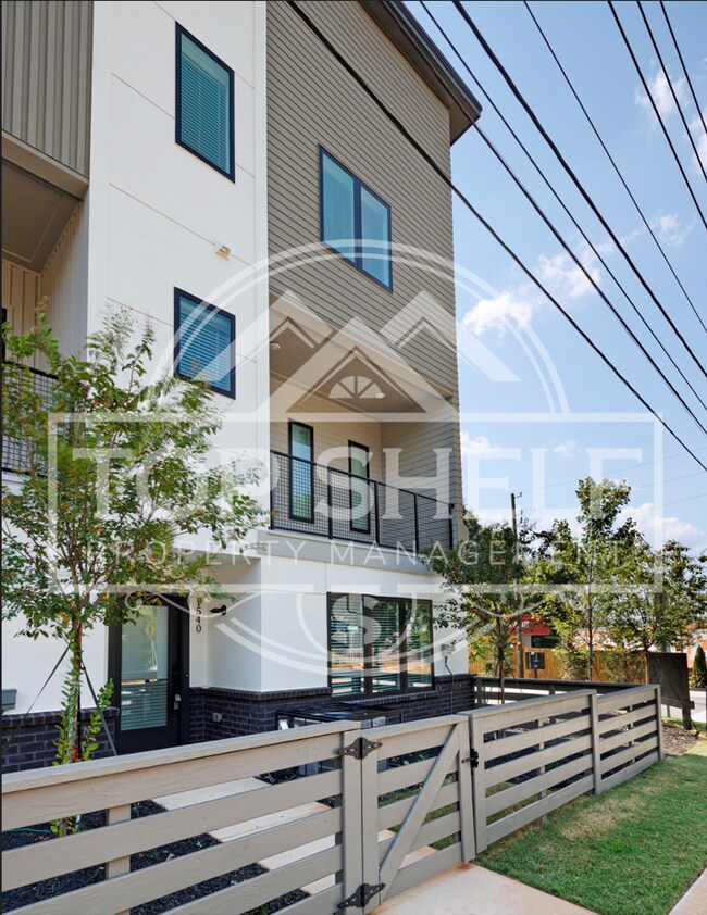 Photo - 1540 Millwood Pl