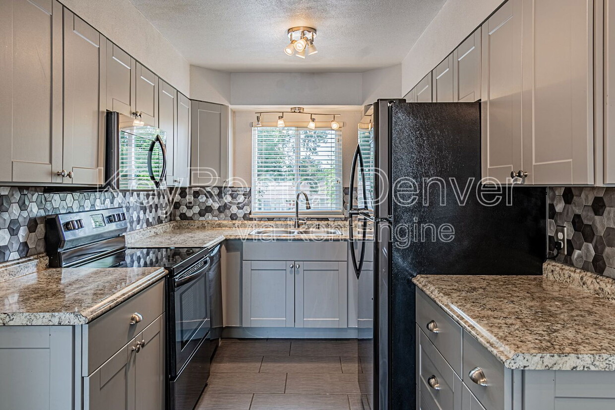 Photo - 1210 Chester St