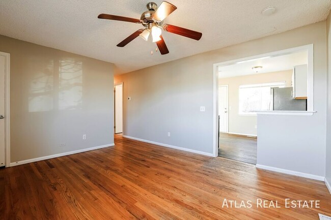 Photo - 730 S Oakland St