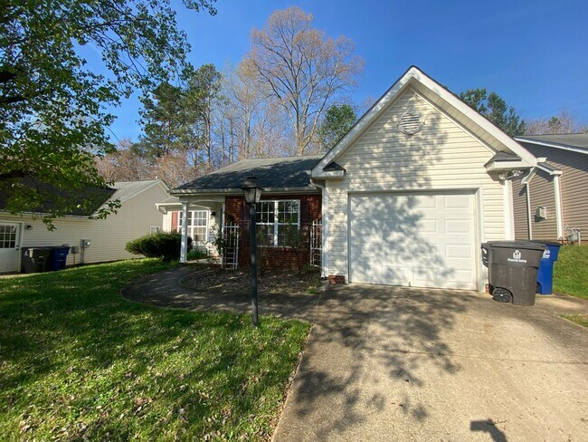 COMING SOON - 3 Bedroom 2 Bathroom House i... - COMING SOON - 3 Bedroom 2 Bathroom House i...