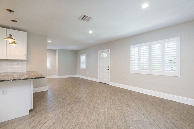 Photo - Updated 4 Bedroom Virginia Park Home