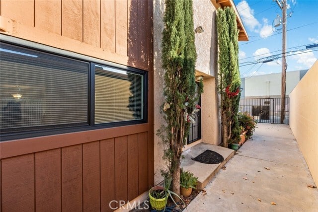 Photo - 324 E Ave Q7