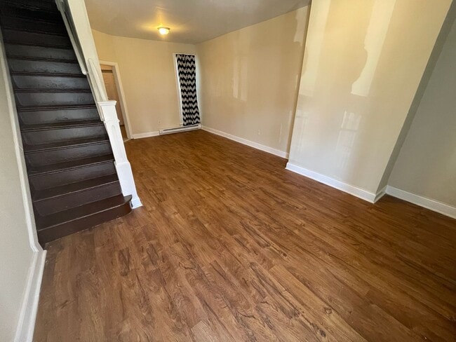 Photo - 2 BED 1 BATH HOME FOR RENT