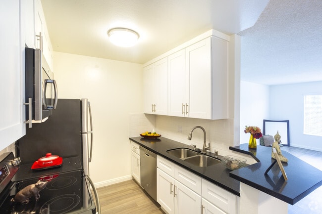 Photo - Ridgegate Apartments