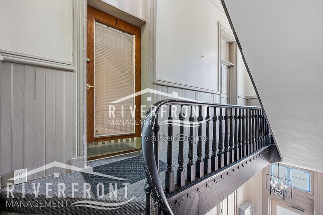 Photo - 1686 Blue Rock St Unit 1