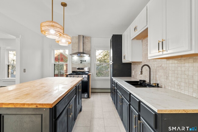 Photo - 23 N Beacon St Unit 2