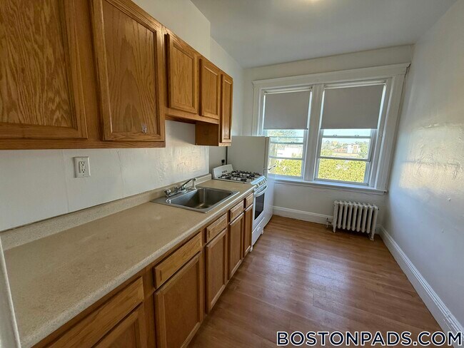 Photo - 1687 Commonwealth Ave Unit 34