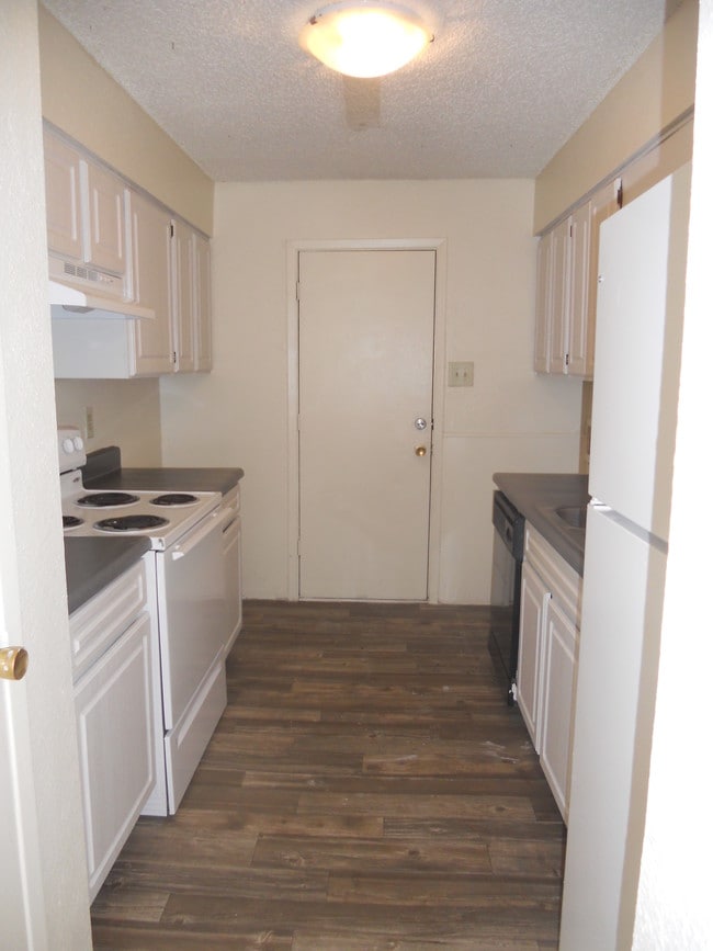 Photo - Bordeaux XI Apartments