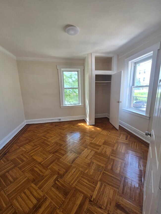 Photo - 526 S 15th St