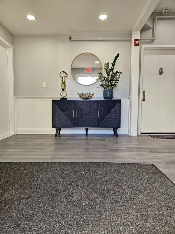 Photo - 93 Hempstead Ave