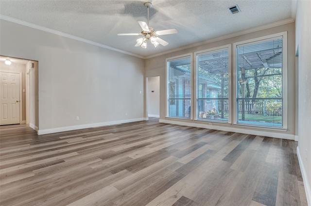 Photo - 410 Steeplechase Trail