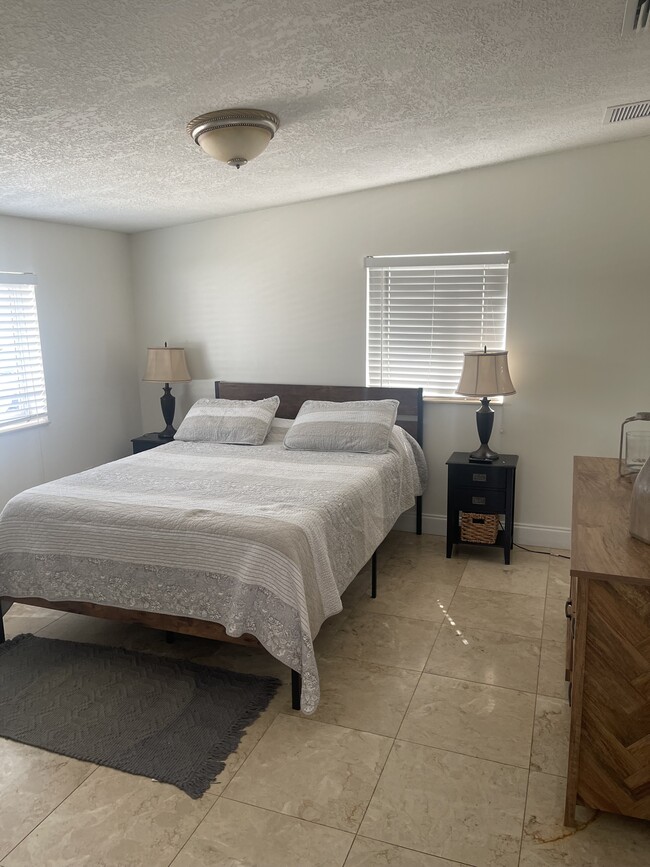 Photo - 4820 SW 103rd Pl Unit Waterview apt