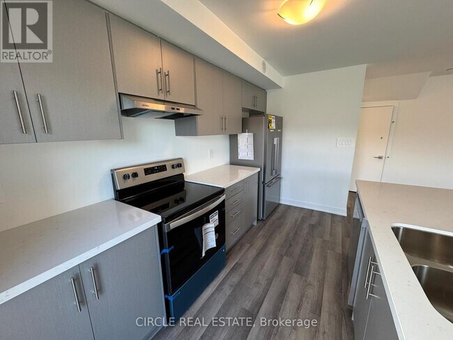 Photo - 35 Romilly Ave
