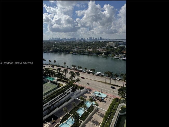 Photo - 4779 Collins Ave Unidad 1804