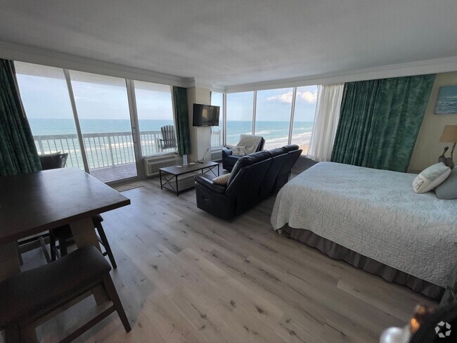 Building Photo - Oceanfront Corner View Condo - BEST VIEW &...