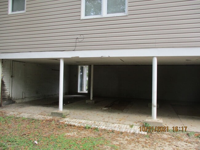 Photo - 1415 N Davis St