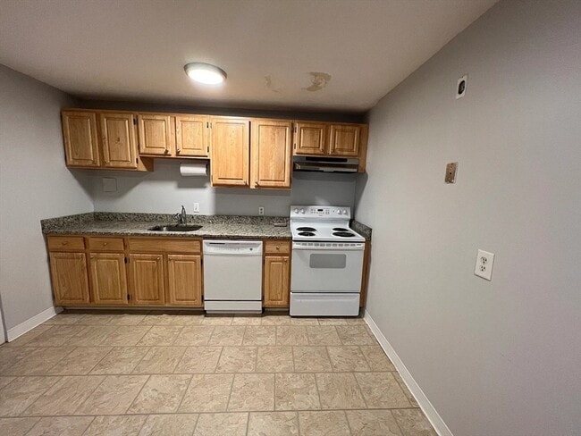 Photo - 290 Corey Rd Unit 32