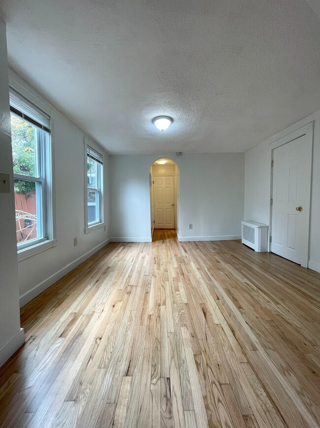 108 Brookside Ave