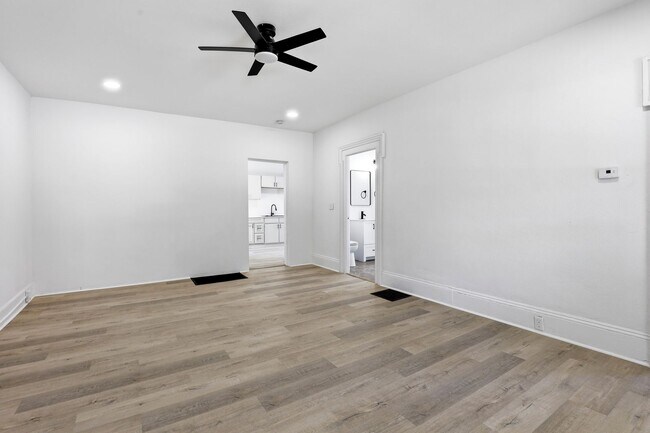 Photo - 840 Jackson St Unit 840