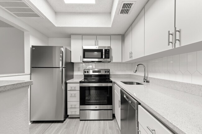 Emerald Apartment Home