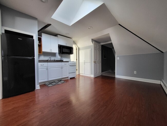 Kitchen/Living Room - 2147 Salisbury Park Dr Unit 1