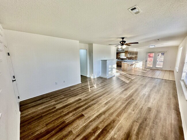 Photo - 1242 SW Elm Tree Rd