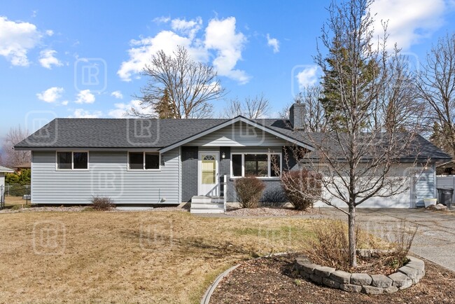 Photo - 1315 S Virginia Rd House
