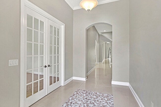Photo - Beautiful 4B/3B with Bonus Office Space Fo...
