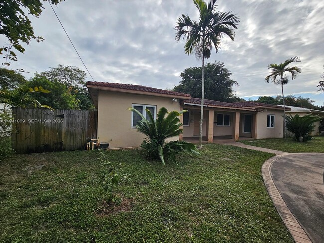 Photo - 1100 NE 115th St Unit 0