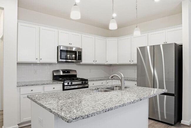 Photo - Stylish Townhouse Living in the Heart of Williamsburg