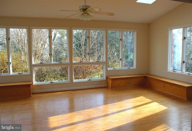 Photo - 1049 Balls Hill Rd